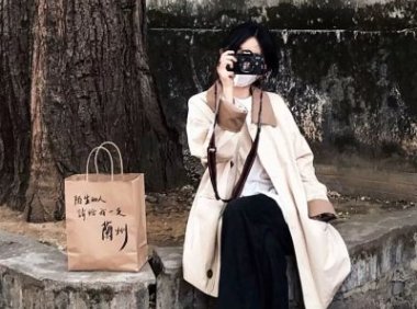 疫情期间和爸爸发生了 我在厨房他在下面添