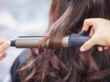 卷发后头发毛躁怎么办 头发毛躁怎么护理