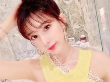 两个老外玩我一夜了 被两个男人轮流玩