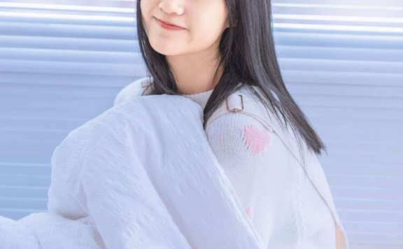 青春靓丽的大眼小美女面容美美哒图片