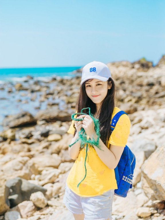 漂亮妹妹甜美可人清朗明媚写真