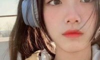 异性碰到手或者胳膊不闪躲是什么意思?