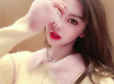 为了美丽我不择手段 没想到却对整容上瘾