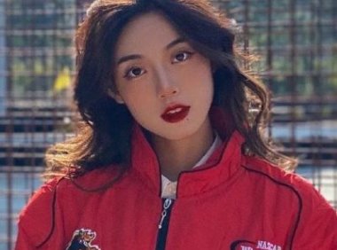 女儿长得不像自己 我怀疑她不是我亲生的