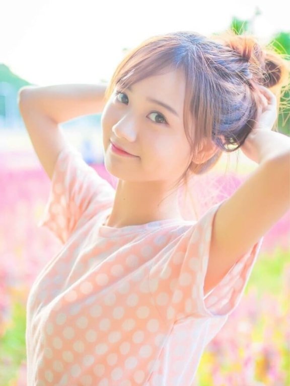 清纯阳光小酒窝美女小清新户外唯美图片写真