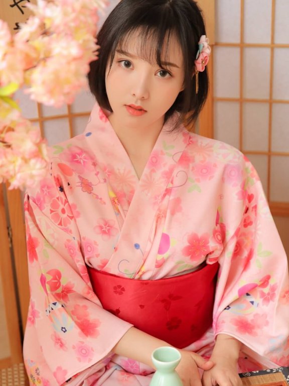漂亮温柔的和服美女写真手机壁纸
