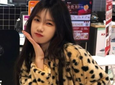 女儿不愿意一个人住 爸爸看到监控后决定离婚