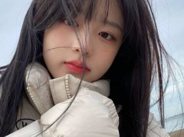 爸爸嫌衣服太丑不愿意穿 妈妈转身就提出离婚