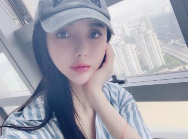我和漂亮女同事出差的经历 那夜让我心潮澎湃