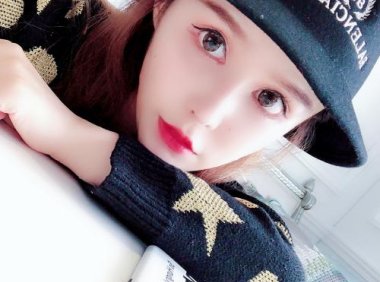 年轻漂亮的后母完整版 我能接受她来我们家庭吗