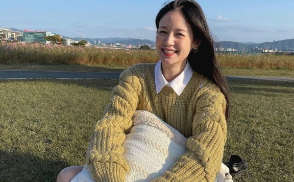 外型像孙艺珍，《在车上》台湾演员袁子芸未来不可限量