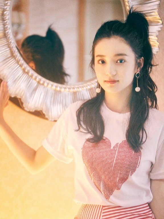 清新少女元气满满甜美风格穿搭图片