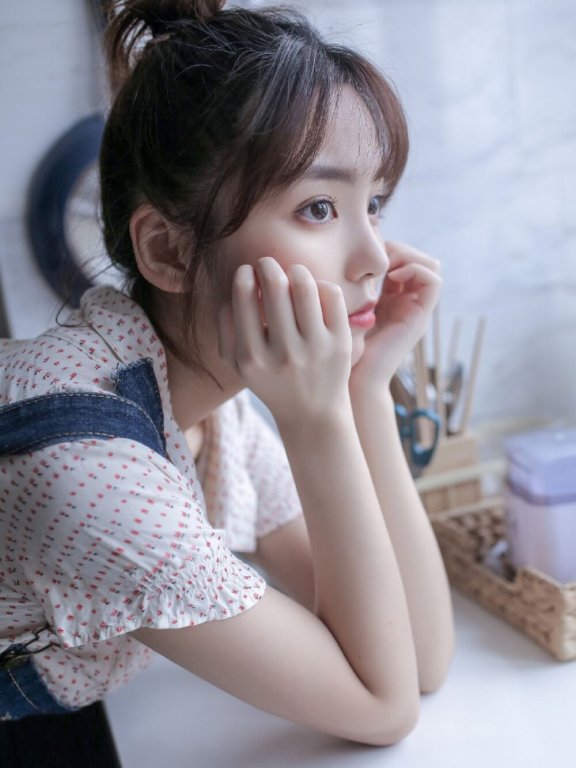 清新少女清纯生活照片展甜美笑容