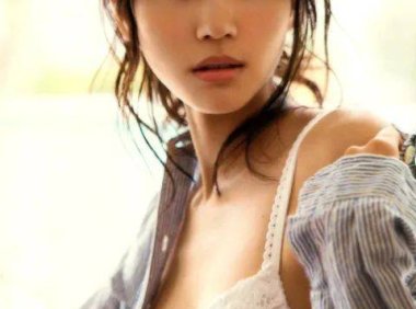 十大因故隐退的日本美女红星！她们雪肤玉貌太性感美艳