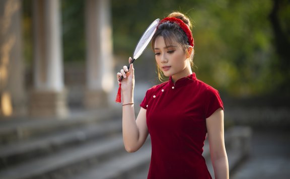 为什么旗袍很难穿得好看得体?