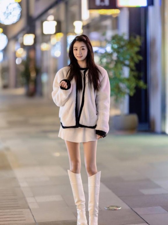 成都时尚街拍：风格百变寒冬腊月也很潮