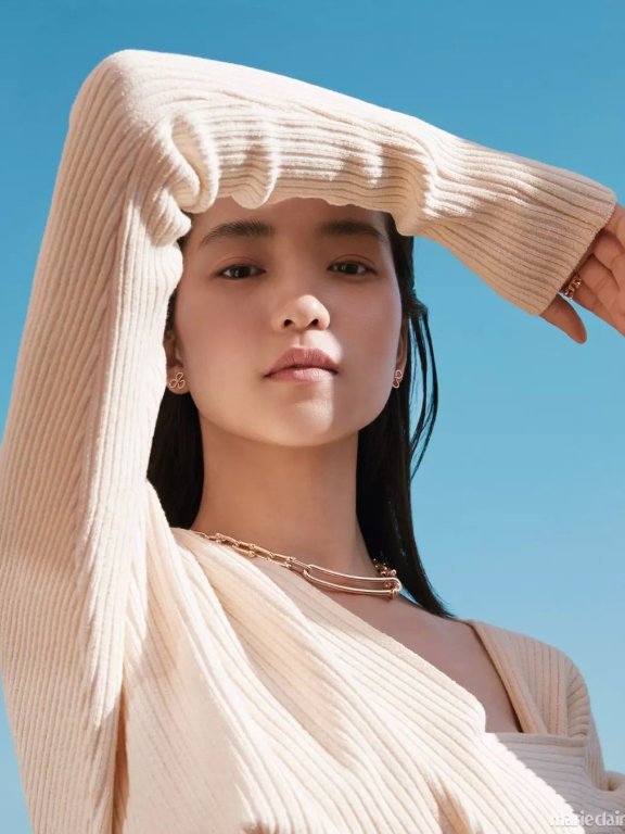 卖豆浆、当打杂小妹、演19禁电影:金泰梨那些你不知道的事!