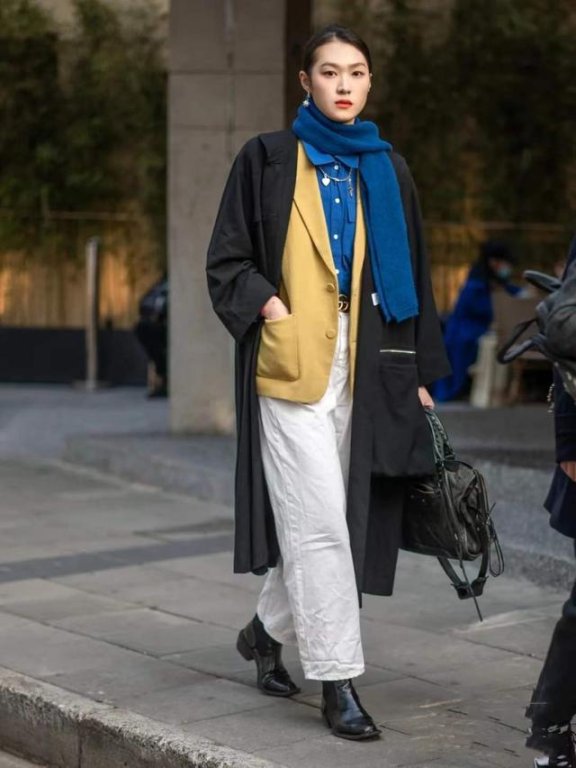 上海街拍：大衣一定要“长一点”，高级拉风还有气场