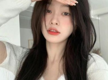 娶不到老婆他竟把他妈给打了 这大概就是报应吧