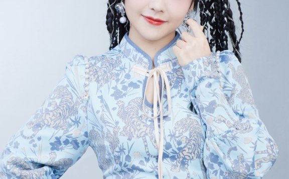 赖美云双马尾麻花辫可爱漂亮图片