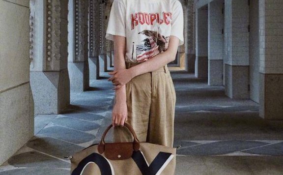 皮包骨身材没味道？看乔欣基础穿搭、惊艳礼服样样都好看