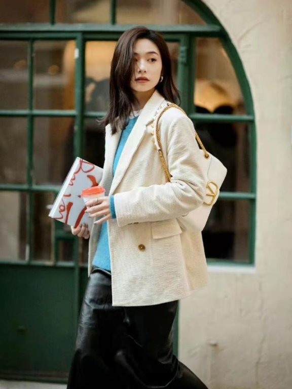 上海街拍能有多高级,时髦新潮有个性,风格还多变