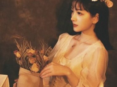 车子一晃一晃让我进入 我的身体有种异样的感觉