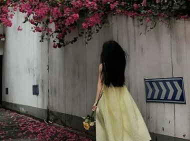 女生说想荡秋千什么意思，荡秋千的梗的4种回复