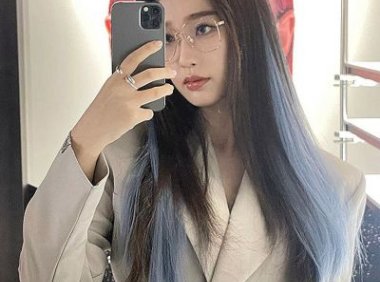 为什么男朋友说穿裙子好做 在车里男友要了我好几次