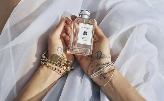 以自身经历激励人心:Jo Malone London新任全球品牌大使Adwoa Aboah