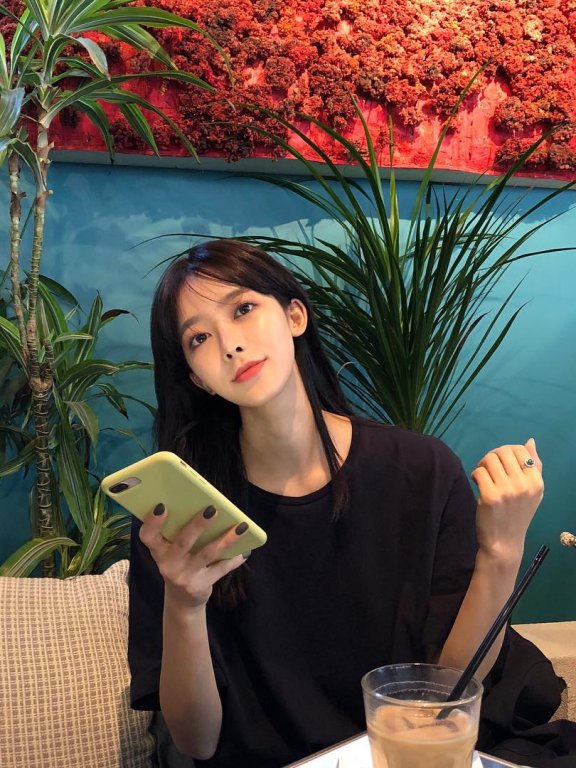 火速收入剪发范本!你也需要认识新一代短发模特Hanjji