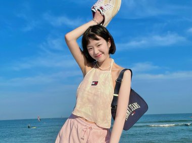 一刀切短发+齐刘海，漫画短发今年依然受欢迎