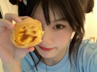 发生在出租屋的换爱故事 隔壁女人爱上了我