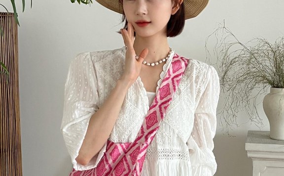 从都市约会到田园郊游都能穿,夏天需要来顶草帽添造型