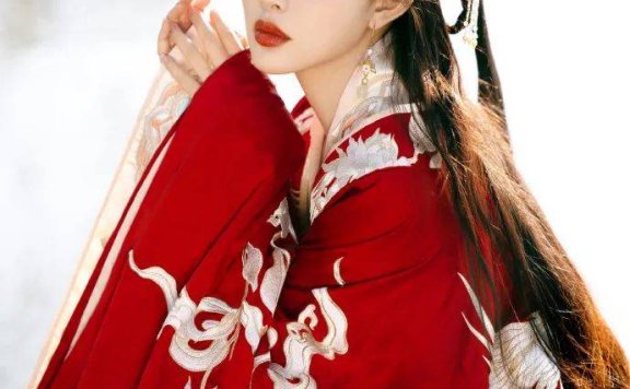 孟子义发古装红衣写真!美到令人窒息