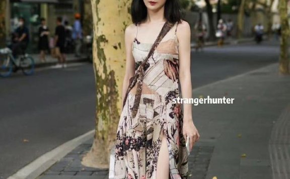 夏日穿搭如何美成“风景”？跟着上海街拍学搭配，轻松美出新高度