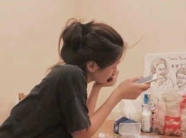 半夜看闺蜜和男朋友做运动 我承认我羡慕了