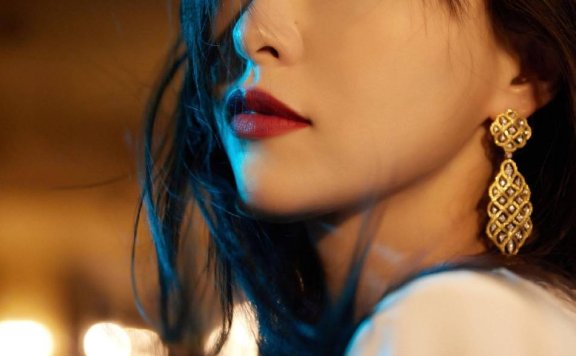 唐嫣穿包臀连衣裙红唇吸睛！清丽脱俗美得不可方物