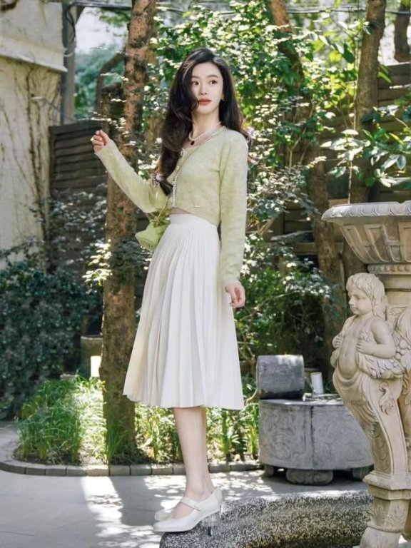 穿衣高级的女人有这5个特点,一看就很有氛围感