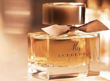 Burberry是什么牌子哪个档次 burberry香水怎么样多少钱