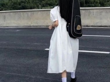 只蹭蹭不进去，女生是什么感觉