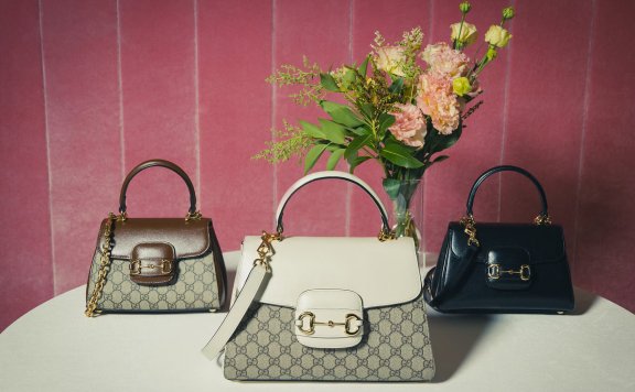 梦回《德鲁纳酒店》：IU最新Gucci画报美照公开，复古千金气质满满！