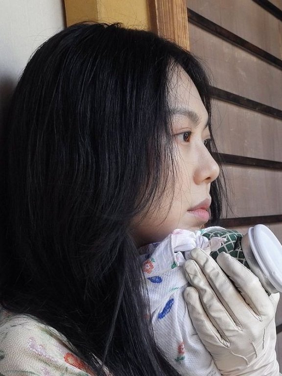 女人们都想成为金敏喜:媚骨天生的松弛感美人到底是靠什么?
