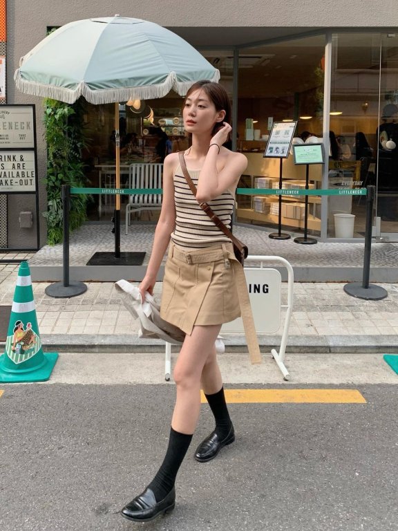 用穿搭抓住夏天的尾巴,赶紧将迷你裙拿出来晒一晒