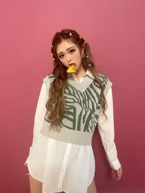 时髦感满满的辣妹!古川优奈热情大方让人想被她征服!