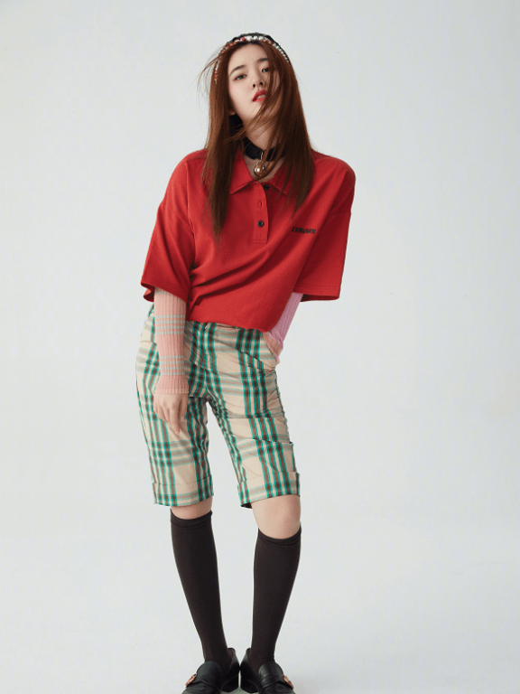 赵露思夸张风格写真展现率性魅力,oversized穿出高级甜美感