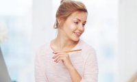女生问在吗什么心理呢 怎么回答她?