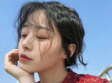 老卫淑华上船逃跑 我该不该成全他们放弃家庭