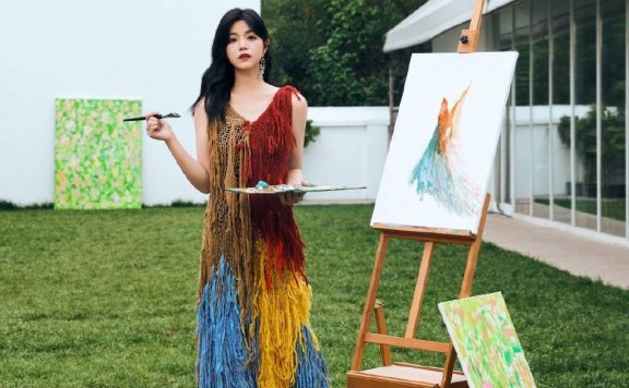 陈妍希穿小熊纱裙唯美惊艳!气质高贵优雅魅力十足