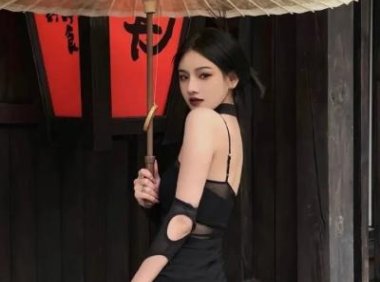 男生接吻时手不老实的人怎么样 他的手抓住了我的小兔子